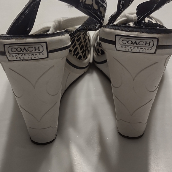Coach black/white canvas wedge shoes - Picture 4 of 8